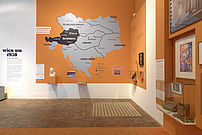Einblick in die Ausstellung Kampf um die Stadt Foto 012