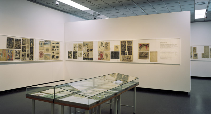 Vergrössert das Bild: Ausstellungsansicht