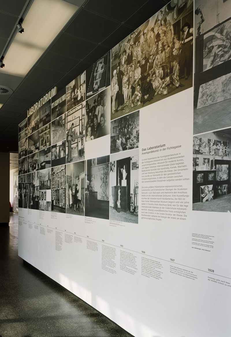 Vergrössert das Bild: Ausstellungsansicht