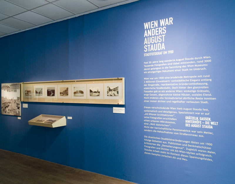 Vergrössert das Bild: Ausstellungsansicht