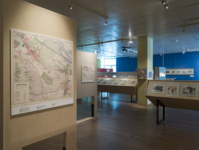 Vergrössert das Bild: Ausstellungsansicht