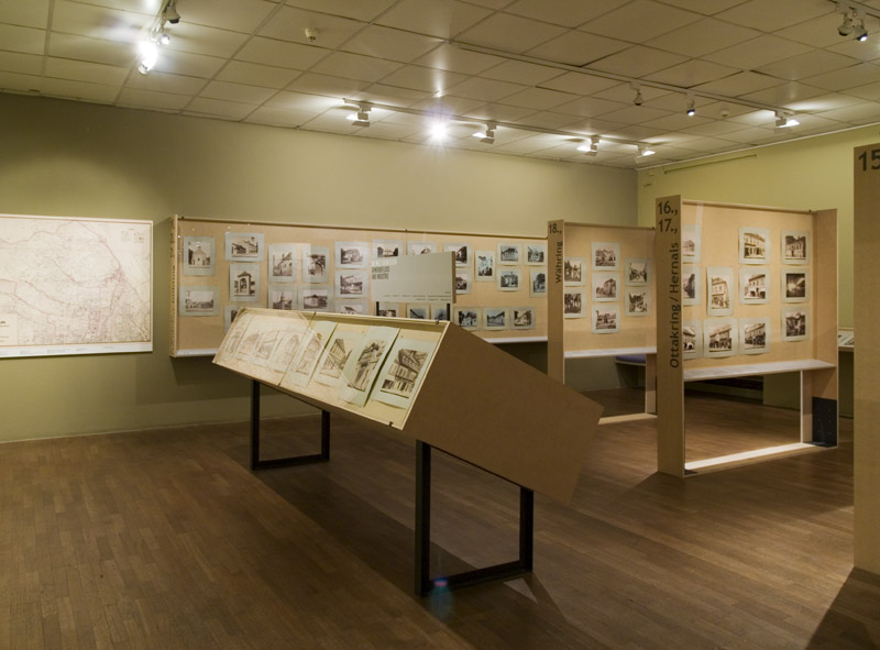 Vergrössert das Bild: Ausstellungsansicht