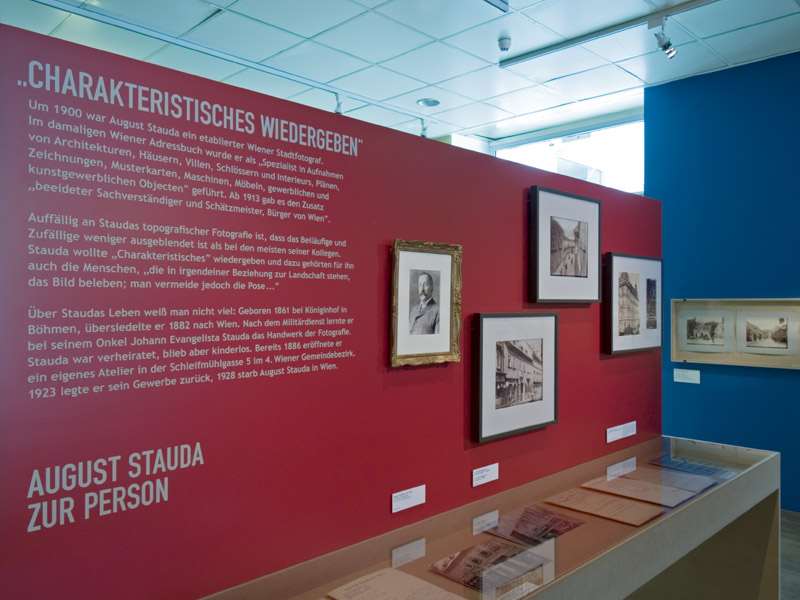 Vergrössert das Bild: Ausstellungsansicht
