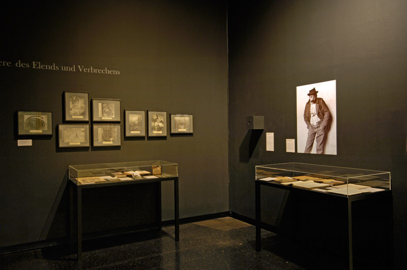 Vergrössert das Bild: Ausstellungsansicht