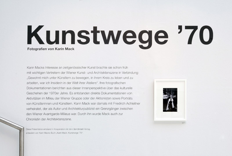 Vergrössert das Bild: Ausstellungsansicht
