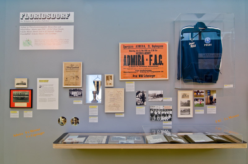Vergrössert das Bild: Ausstellungsansicht