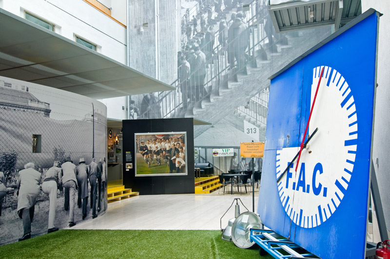 Vergrössert das Bild: Ausstellungsansicht