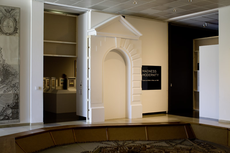 Vergrössert das Bild: Ausstellungsansicht