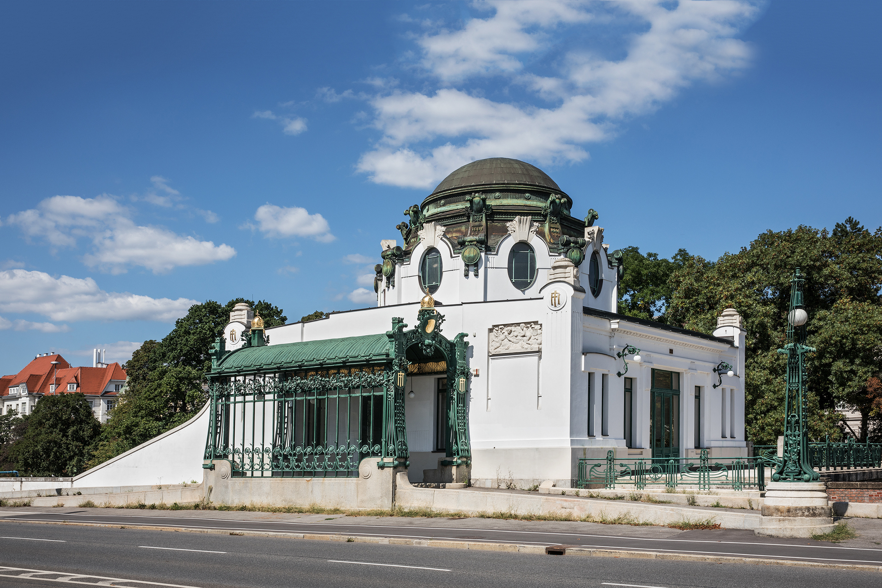 Außenansicht des Otto Wagner Hofpavillons Hietzing