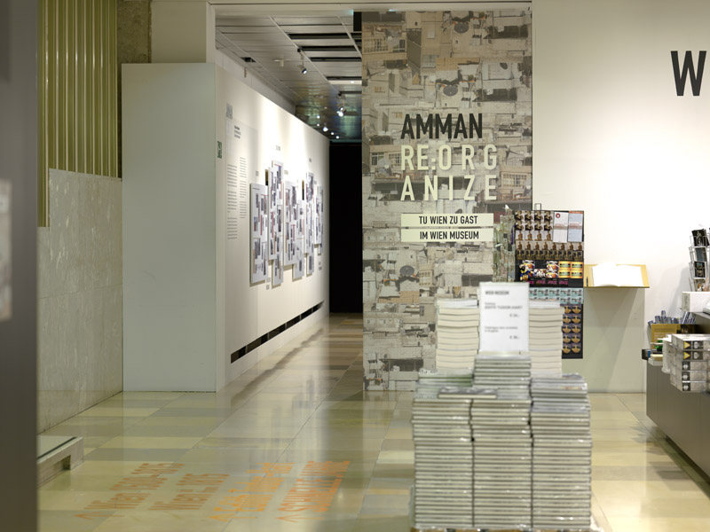 Vergrössert das Bild: Ausstellungsansicht