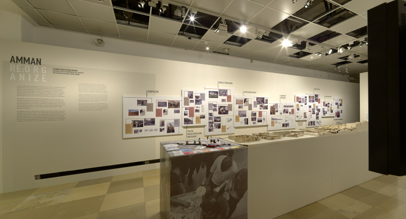 Vergrössert das Bild: Ausstellungsansicht