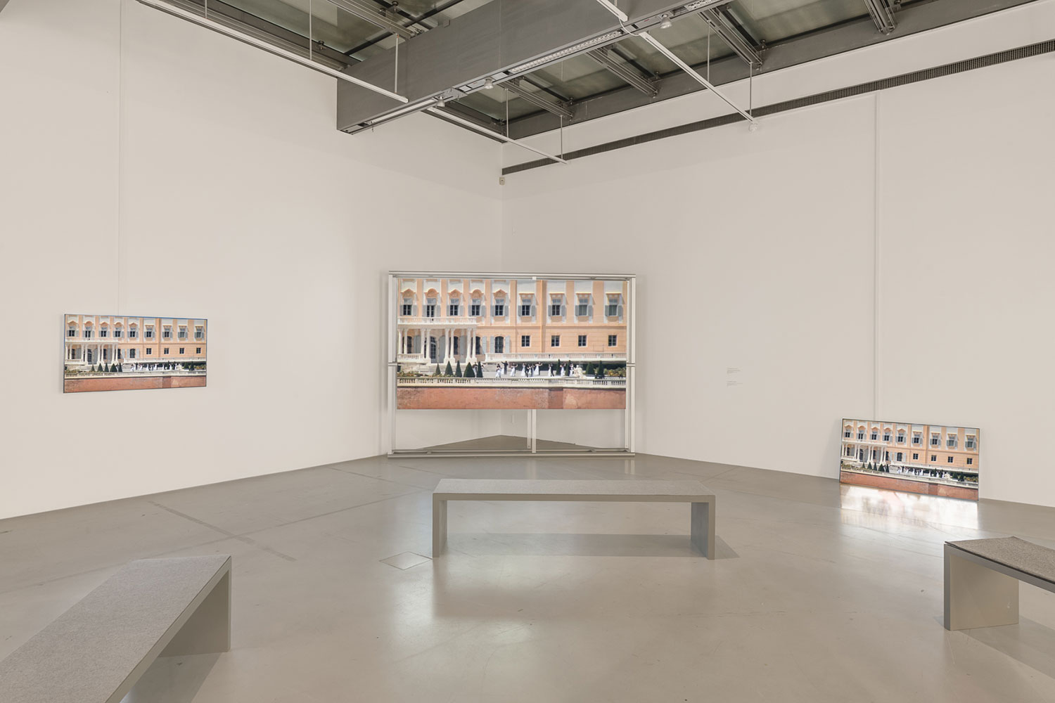 Vergrössert das Bild: Ausstellungsansicht 