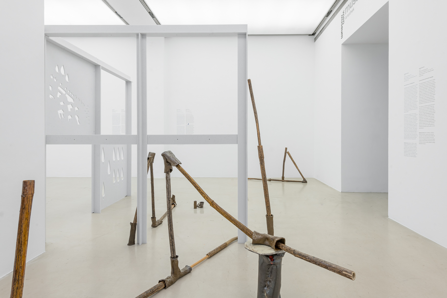 Vergrössert das Bild: Ausstellungsansicht