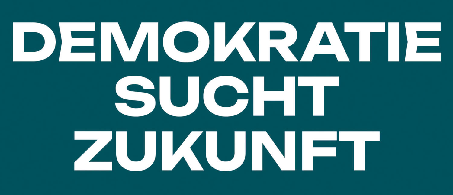 Weißer Schriftzug mit Petrolfarbenen Hintergrund