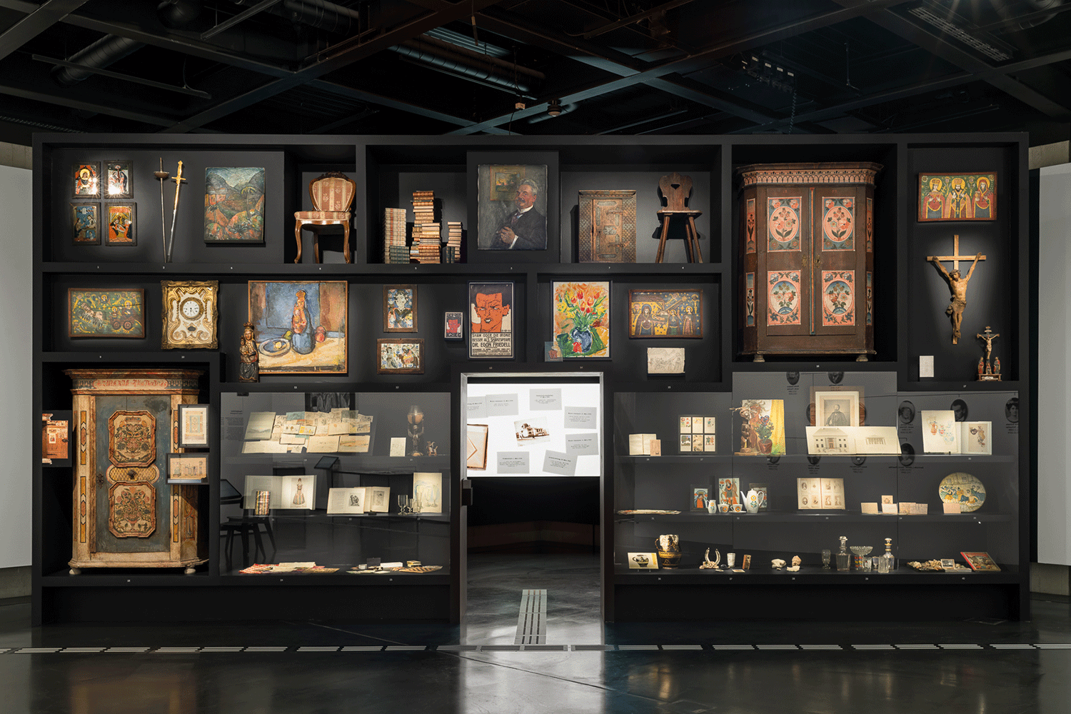 Vergrössert das Bild: Ausstellungsansicht