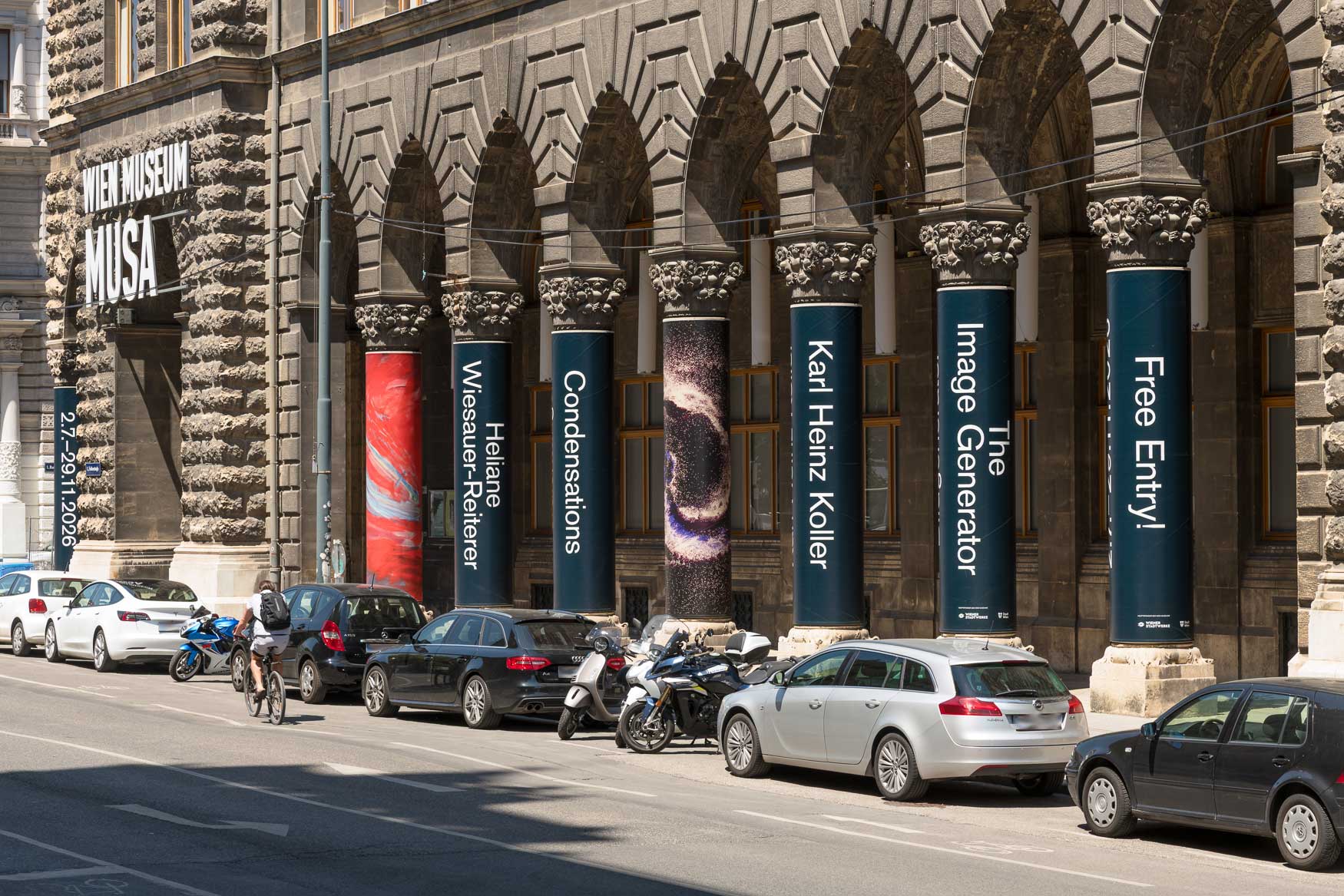 Vergrössert das Bild: Ausstellungsansicht