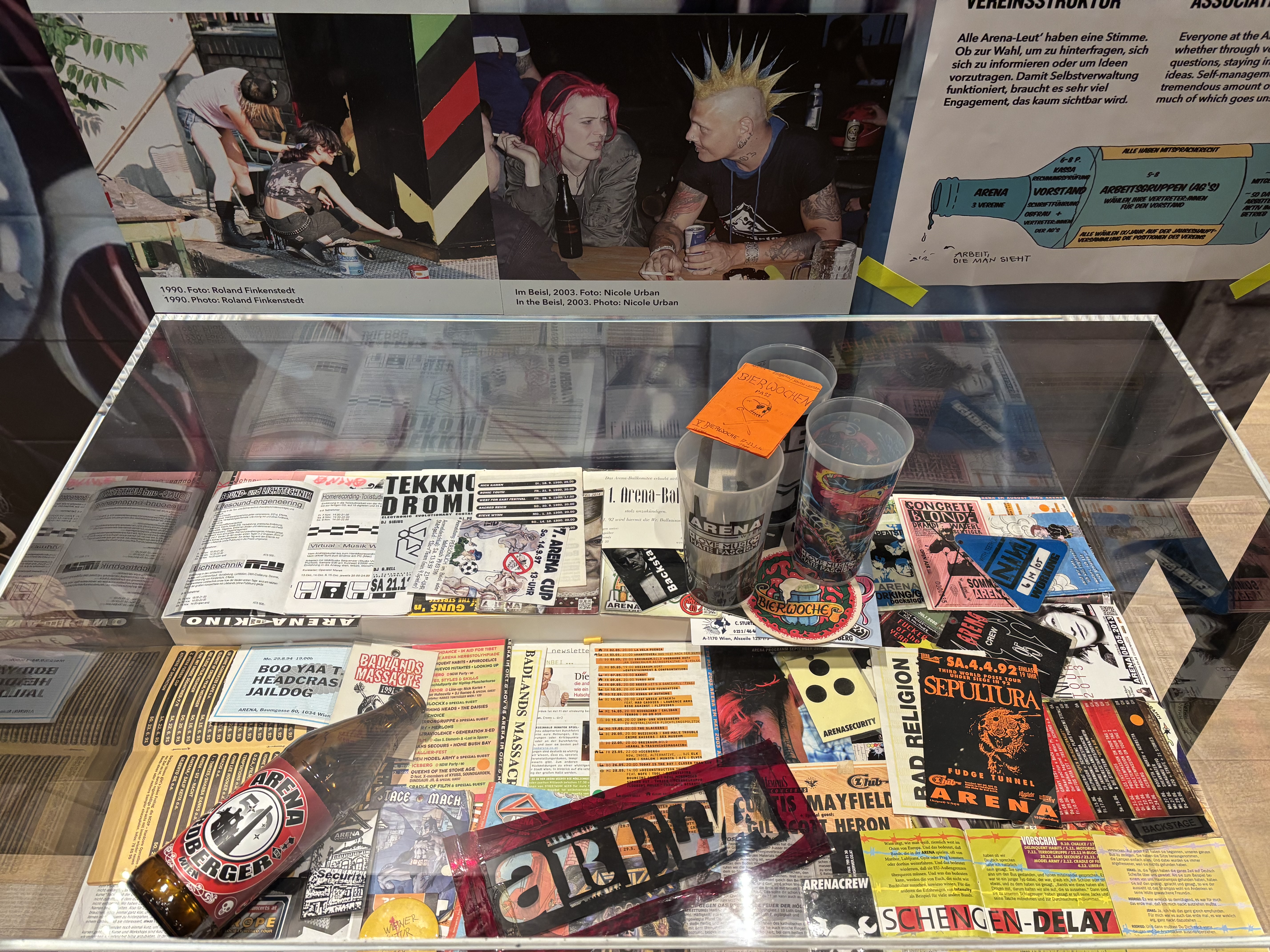 Vergrössert das Bild: Ausstellungsansicht