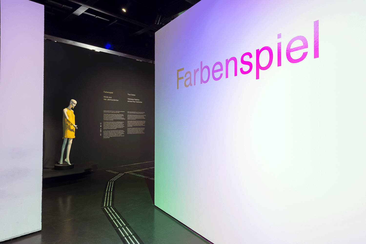 Vergrössert das Bild: Ausstellungsansicht
