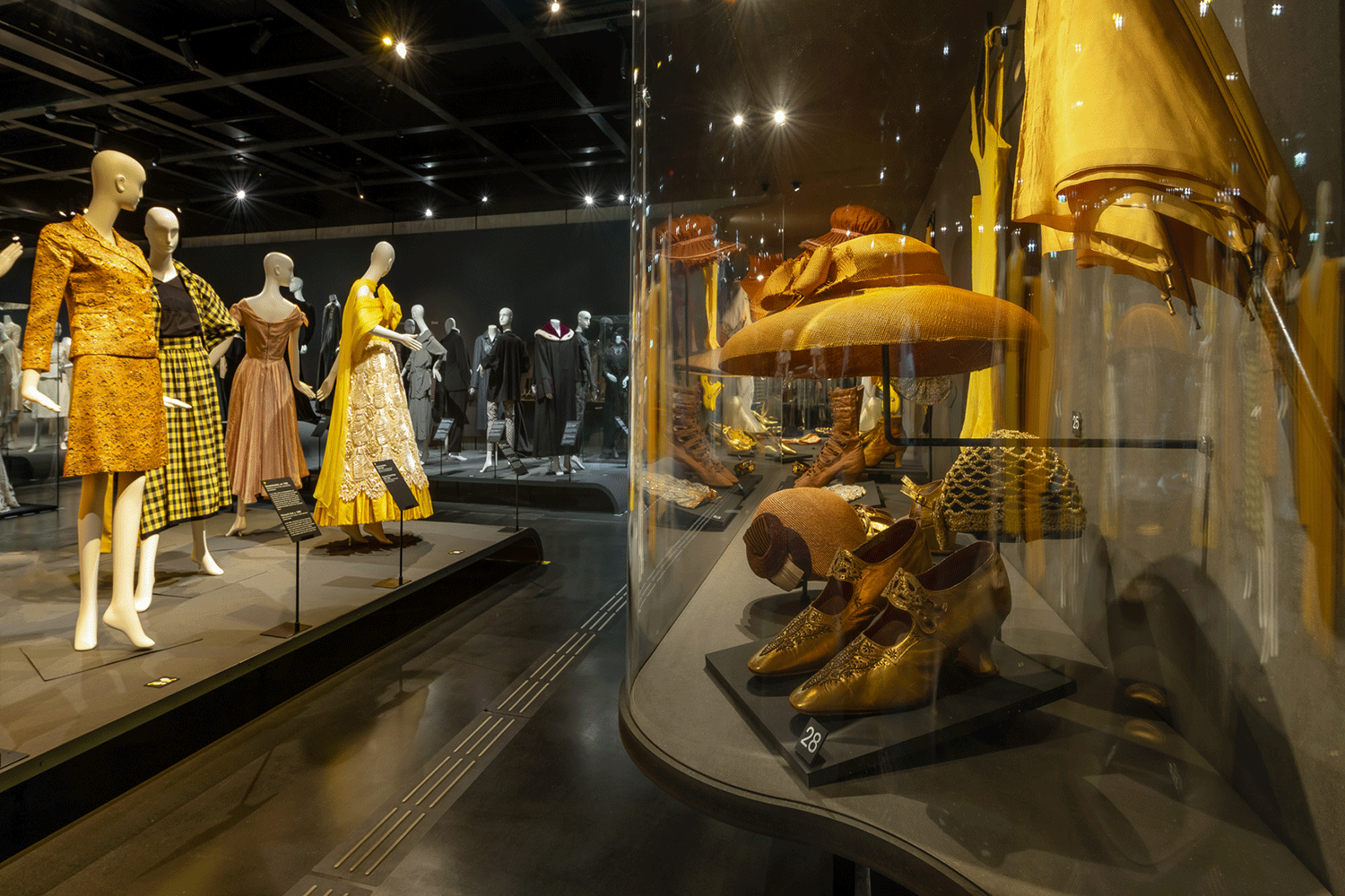 Vergrössert das Bild: Ausstellungsansicht