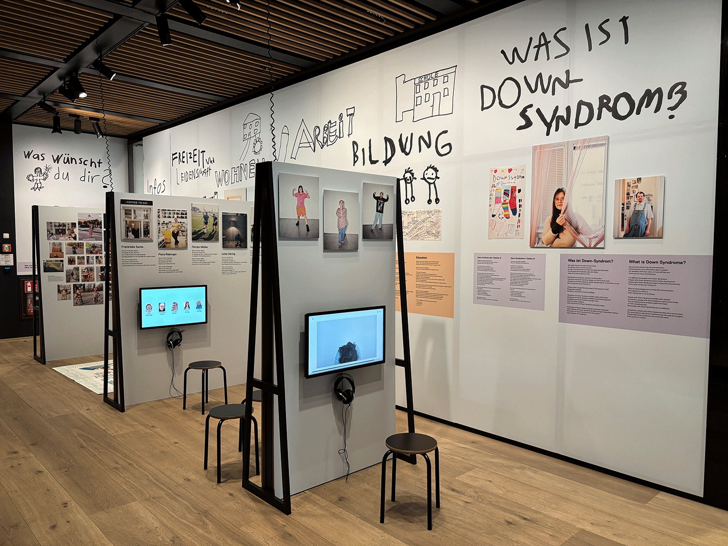 Vergrössert das Bild: Ausstellungsansicht