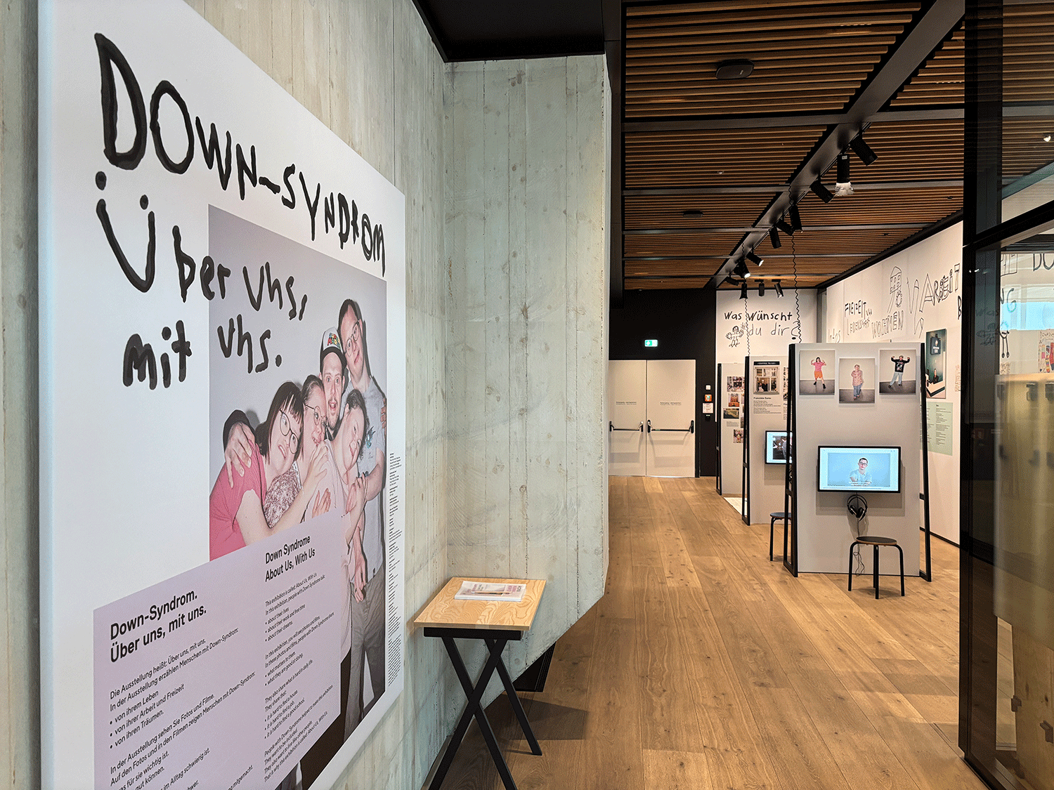 Vergrössert das Bild: Ausstellungsansicht
